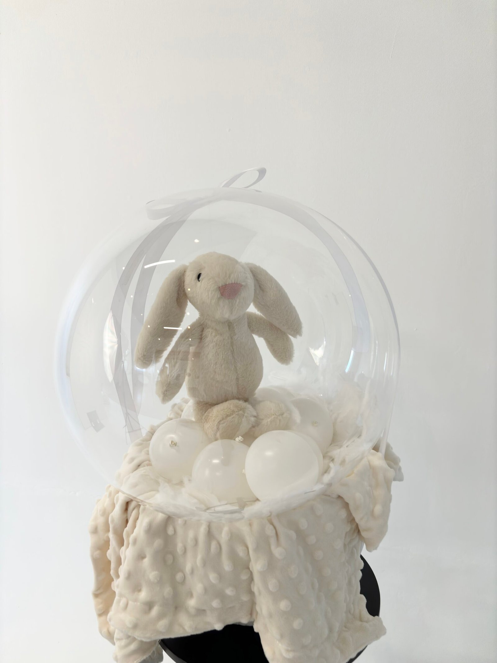 zaķis - dāvana jaundzimušajiem